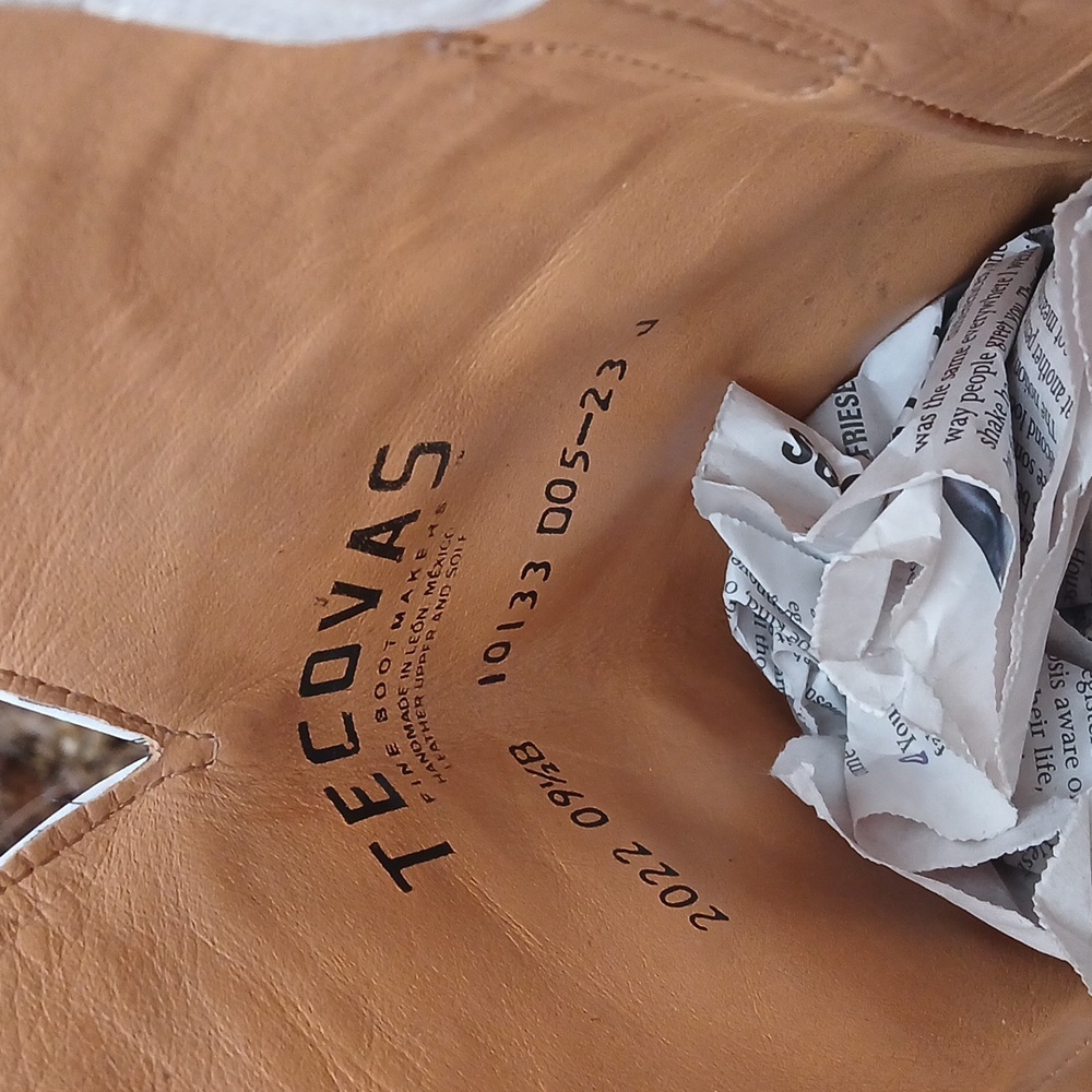 TECOVAS The Abby tall Leather boot, EUC. size 9.5B - Picture 2 of 15